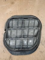 Volkswagen Touran II Quarter panel pressure vent 1T0819465C