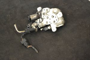 BMW 5 F10 F11 Air suspension compressor 6775258