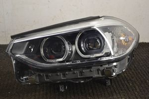 BMW X3 G01 Lampa przednia 8496819