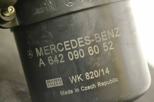 Mercedes-Benz E W213 Polttoainesuodatin A6420906052