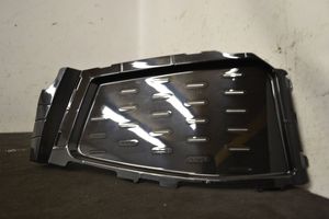 BMW 7 G11 G12 Grille inférieure de pare-chocs avant 8076415