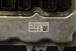 BMW M5 Cita veida dzinēja nodalījuma detaļa 8617549