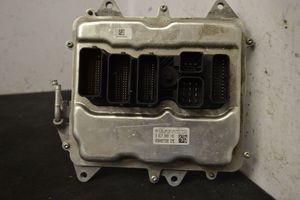 BMW M5 Altra parte del vano motore 8617549