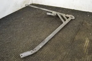 BMW 4 F32 F33 Priekinė stabilizatoriaus traukė 2284645