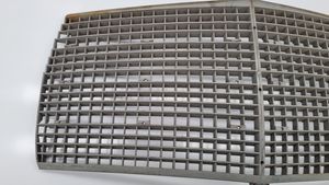 Mercedes-Benz COMPAKT W115 Grille de calandre avant 1158880523