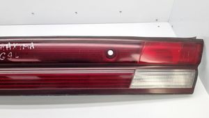 Nissan Maxima Lampy tylnej klapy bagażnika 4738B