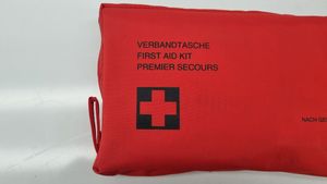 Audi A6 S6 C5 4B First aid kit 4B0860281