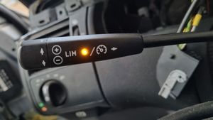 Mercedes-Benz E W210 Manetka / Przełącznik tempomatu 2085450324