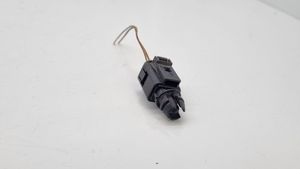 Audi A4 S4 B5 8D Sonde température extérieure 8Z0820335