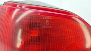 Audi A4 S4 B5 8D Galinis žibintas kėbule 290801