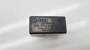 Audi 80 90 B2 Muu rele 323919481B