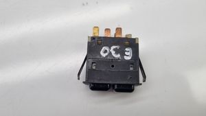 BMW 3 E30 Interruttore dell’aria condizionata (A/C) 1380557