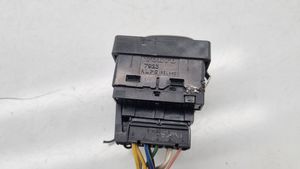 Volvo S70  V70  V70 XC Light switch 7923