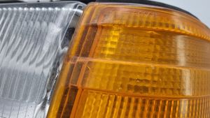 Mercedes-Benz S W126 Lampa przednia A1268208961