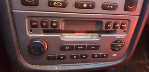 Peugeot 406 Unité principale radio / CD / DVD / GPS 96473407