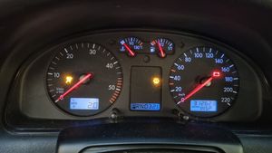 Volkswagen PASSAT B5 Speedometer (instrument cluster) 3B0919881P