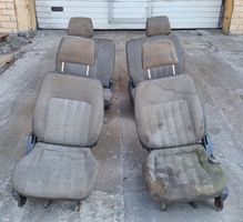 Nissan Patrol Y60 Fotele / Kanapa / Komplet 