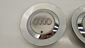 Audi A4 S4 B7 8E 8H Borchia ruota originale 4F0601165