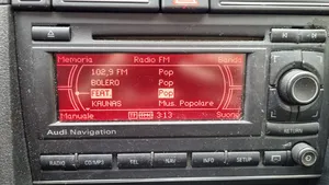 Audi A4 S4 B7 8E 8H Radio/CD/DVD/GPS-pääyksikkö 8E0035192S