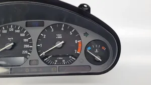 BMW 3 E36 Compteur de vitesse tableau de bord 8353167