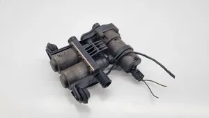 BMW 5 E39 Coolant heater control valve 8374994