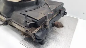 Audi 80 90 B3 Aušinimo skysčio radiatorius 893121251G