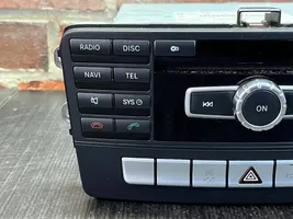 Mercedes-Benz SLK R172 Kit système audio A1729001307
