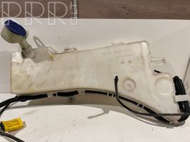 Peugeot 5008 Réservoir de liquide lave-glace 9815836980