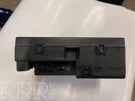 Mercedes-Benz S W221 Modulo di controllo della batteria A2215400401