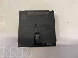 Mercedes-Benz S W221 Oven keskuslukituksen ohjausyksikön moduuli A2215402762