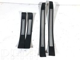 Audi A4 S4 B7 8E 8H Set di rifiniture davanzale (interno) 8E0853374C