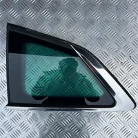 Renault Megane IV Rear side window/glass 833078702R