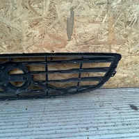 Volvo V70 Grille calandre supérieure de pare-chocs avant 31383595