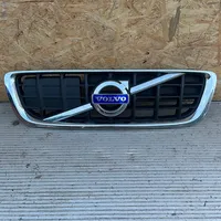 Volvo V70 Grille calandre supérieure de pare-chocs avant 31333689