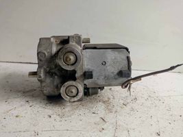 Audi 80 90 S2 B4 Блок ABS 4A0614111A