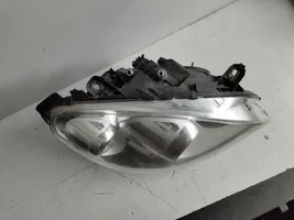 Mercedes-Benz B W245 Lampa przednia A1698204661