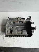 Opel Corsa D Dangtis akumuliatoriaus dėžės 13235642