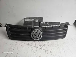 Volkswagen Polo Grille calandre supérieure de pare-chocs avant 5Q0853651