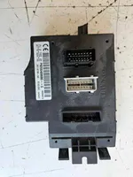 Renault Trafic II (X83) Comfort/convenience module P8200409680