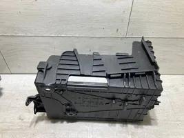 Opel Crossland X Boîte de batterie 9801801880