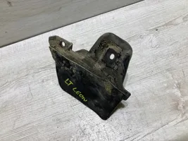 Seat Leon (5F) Chlapacze tylne 5f0853833