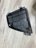 Mitsubishi Pajero Rivestimento estremità laterale del cruscotto 8002A203