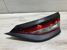 DS Automobiles 3 Crossback Lampy tylnej klapy bagażnika 9827059780