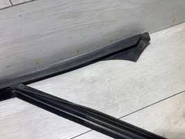 Mercedes-Benz E W212 Front door glass trim molding A2127250225