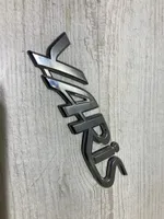 Toyota Yaris Logo, emblème de fabricant 