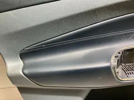 Ford C-MAX II Kupejas aizmugures sānu apdares panelis 2090608