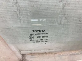 Toyota Yaris Pagrindinis galinių durų stiklas 