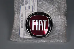 Fiat 500X Logo/stemma case automobilistiche 735643726