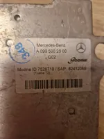 Mercedes-Benz C AMG W205 Chłodnica oleju skrzynia biegów A0995002500