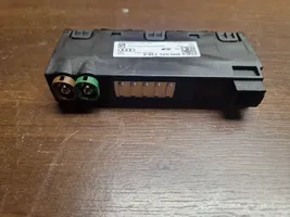 Audi A4 S4 B9 8W USB savienotājs 4N0035736A